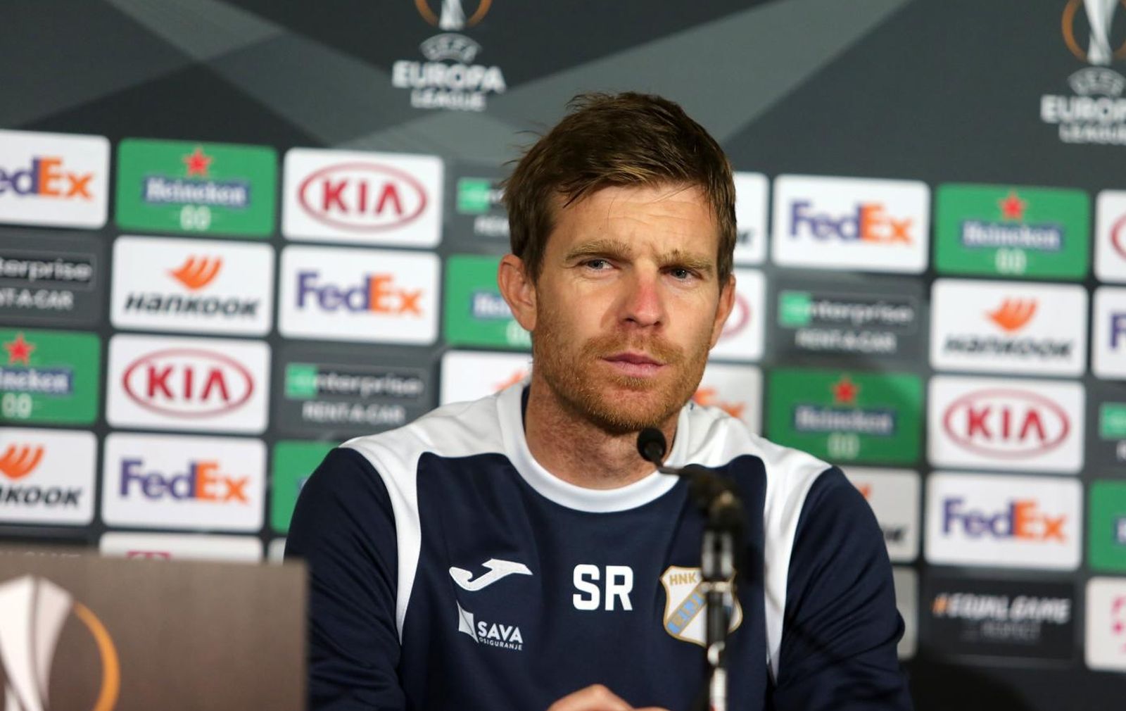 04.11.2020., Rijeka - Trener Rijeke Simon Rozman na konferenciji za medije uoci 3. kola Europske lige izmedju Rijeke i Napolija. Photo: Goran Kovacic/PIXSELL