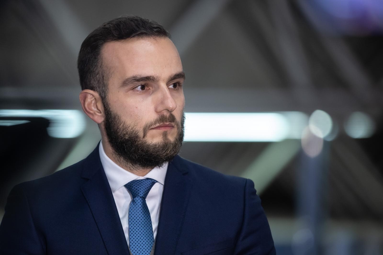 04.12.2020., Zagreb - Izjava ministra rada, mirovinskoga sustava, obitelji i socijalne politike Josipa Aladrovica o gospodarskim mjerama.
Photo: Davor Puklavec/PIXSELL