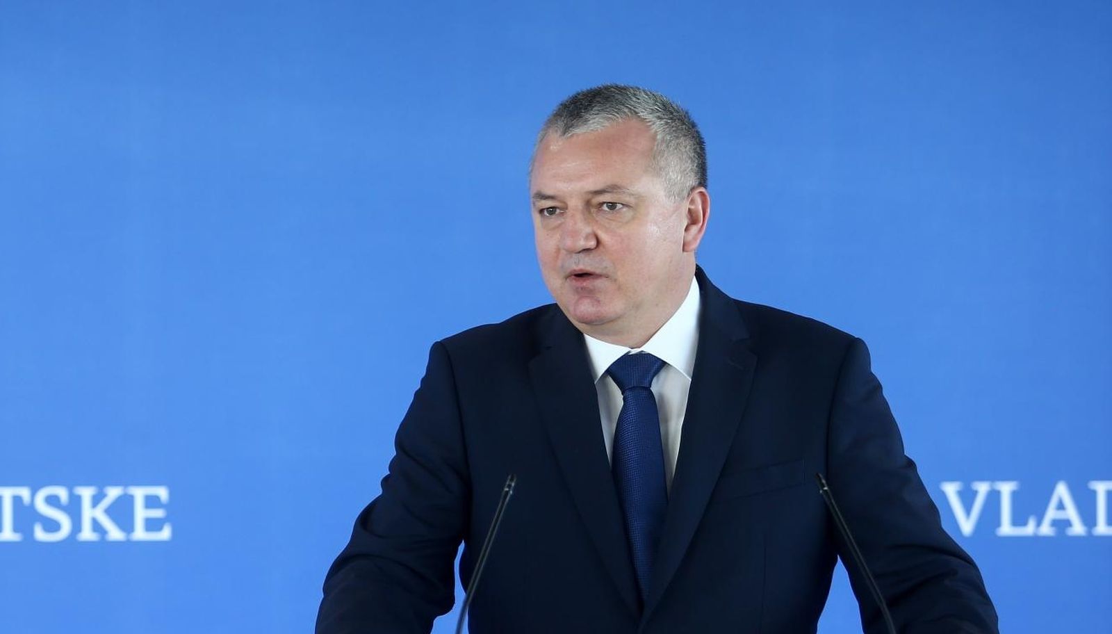 06.11.2020., Zagreb -  MSastanak medjuresorne skupine za pracenje provedbe bespovratnih sredstava iz Fonda solidarnosti Europske unije namijenjenih za financiranje obnove Grada Zagreba, Krapinsko-zagorske zupanije i Zagrebacke zupanije. Darko Horvat.
Photo: Matija Habljak/PIXSELL