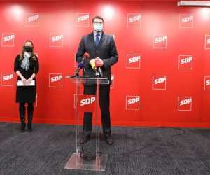 08.12.2020., Zagreb - U sjedistu stranke na Iblerovom trgu odrzana je konferencija za medije SDP-a o izmjenama Zakona o lokalnoj samoupravi. 
Photo: Patrik Macek/PIXSELL
