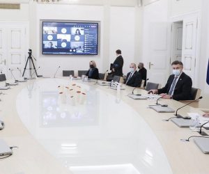 17.12.2020., Zagreb -Pod predsjedanjem premijera Plenkovica u banskim dvorima je odrzana sjednica znanstvenog savjeta za borbu protib koronavirusa.
Photo: Patrik Macek/PIXSELL
