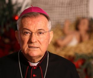 18.12.2019., Split - Splitsko-makarski nadbiskup dr. Marin Barisic predstavio svoju bozicnu poruku za medije u Nadbiskupskom ordinarijatu u Splitu.
 Photo: Miranda Cikotic/PIXSELL