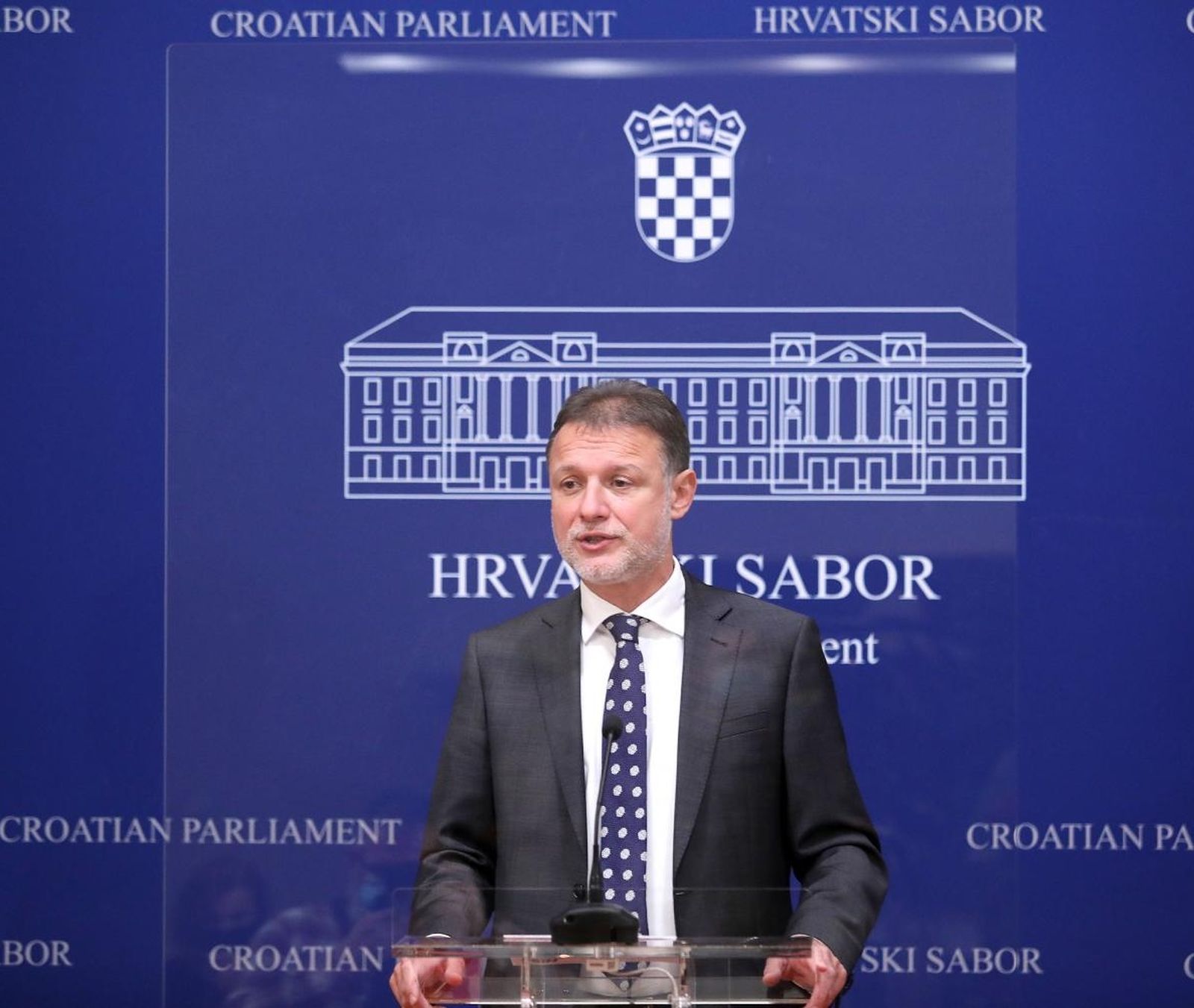 18.12.2020., Zagreb -Sabor je izvanrednu sjednicu danas zakljucio glasovanjem. Nakon zavrsetka sjednice predsjednik Sabora Gordan Jandrokovic odrzao je konferenciju za medije.
Photo: Patrik Macek/PIXSELL