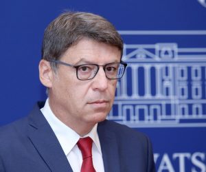 25.09.2019., Zagreb - U Saboru je odrzana konferencija za medije Kluba zastupnika SDP-a. O temi: " Prijedlog zakona o dopuni Zakona o sprjecavanju sukoba interesa " govorili su zastupnici Arsen Bauk i Zeljko Jovanovic.
Photo: Patrik Macek/PIXSELL