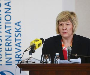 27.01.2016., Zagreb - hotel Westin, Transparency International Hrvatska (TIH) na konferenciji za novinare predstavlja Indeks percepcije korupcije 2015. Davorka Budimir. 
Photo: Dalibor Urukalovic/PIXSELL