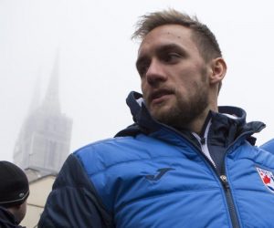 27.01.2020., Zagreb - Docek hrvatskih rukometnih reprezentativaca na Trgu bana Josipa Jelacica koji su na Europskom prvenstvu osvojili srebrnu medalju. Luka Cindric, Marko Mamic Photo: Frano Jerkan/PIXSELL