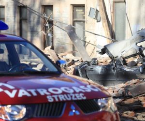 29.12.2020., Petrinja - Posljedice jakog potresa jacine 6.3 po Richteru pogodio je Petrinju, Sisak i okolicu te nanio veliku stetu. Photo. Slavko Midzor/PIXSELL