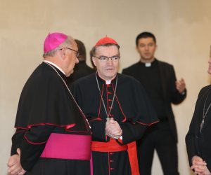 30.10.2017., Zagreb - Clanovi Hrvatske biskupske konferencije susreli su se s drzavnim tajnikom Svete Stolice kardinalom Pietrom Parolinom u sjedistu HBK na Ksaverskoj cesti. Josip Bozanic. Photo: Dalibor Urukalovic/PIXSELL