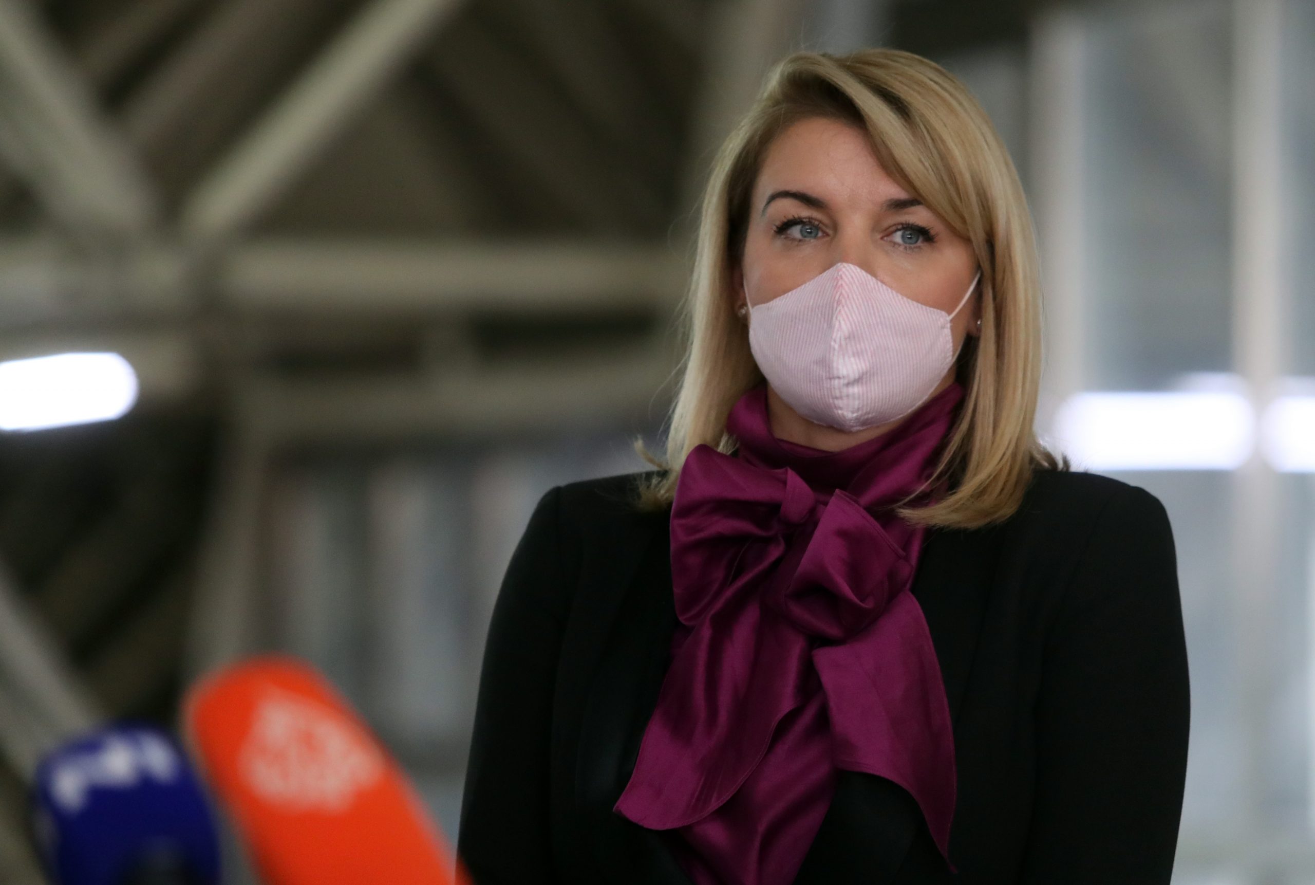 30.11.2020., Zagreb - Sastanak ministarstva i poduzetnika o mjerama pomoći zbog zatvaranja ugostiteljskih objekata. Photo: Luka Stanzl/PIXSELL