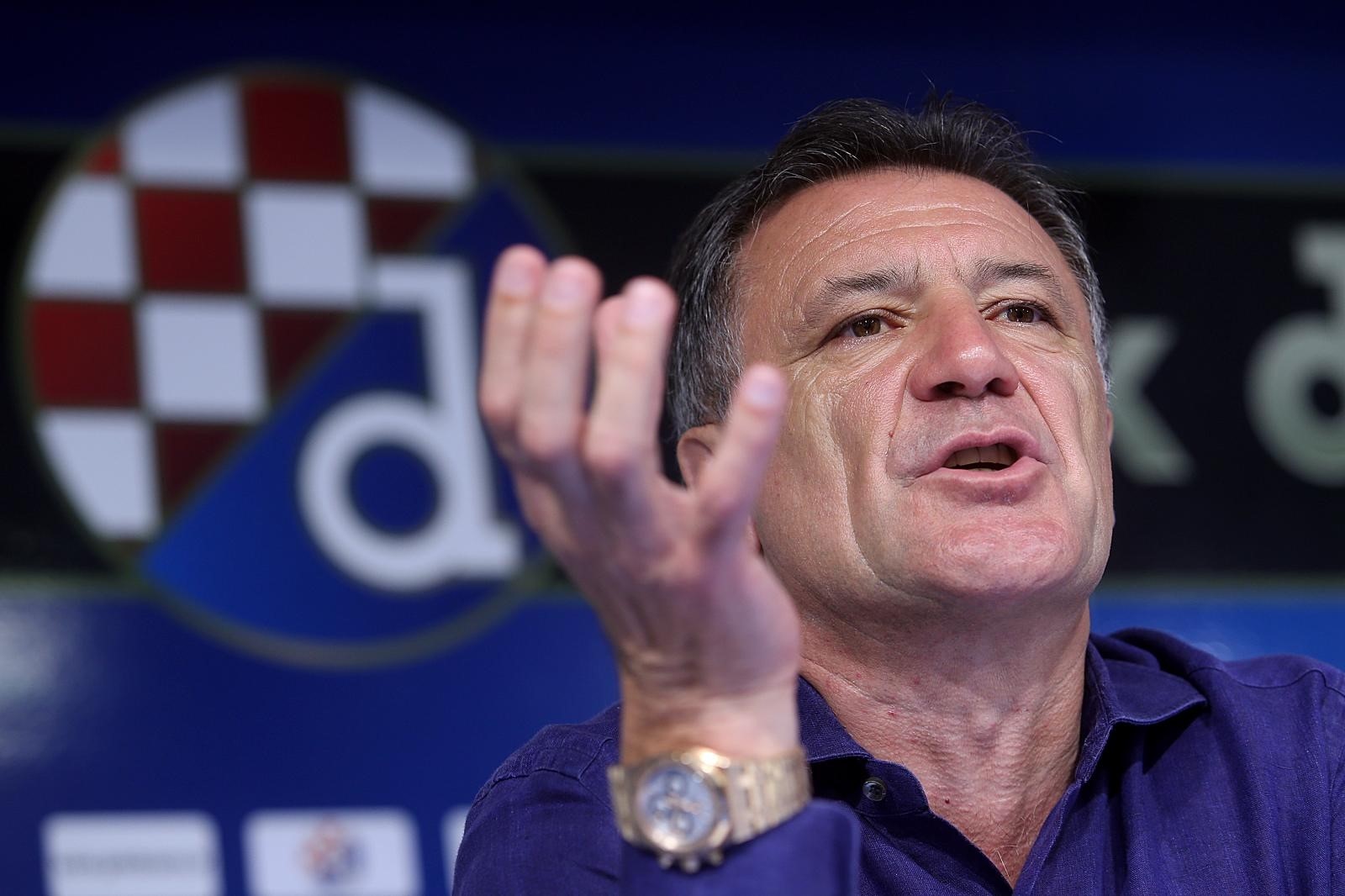 31.08.2015., Zagreb - Na konferenciji za medije Zdravko Mamic, izvrsni predsjednik GNK Dinamo predstavio je nova pojacanja u momcadi; veznjaka Damira Sovsica iz Lokomotive i golmana Dominika Livakovica iz Zagreba. 
Photo: Goran Stanzl/PIXSELL