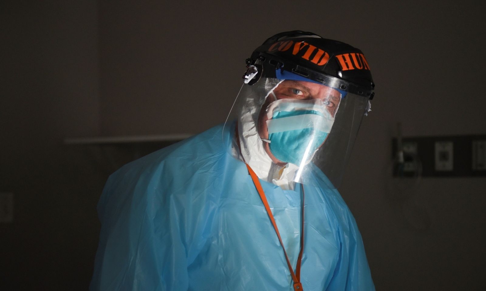 Dr. Joseph Varon looks on as medical professionals treat people infected with the coronavirus disease (COVID-19) at United Memorial Medical Center in Houston Dr. Joseph Varon looks on as medical professionals treat people infected with the coronavirus disease (COVID-19) at United Memorial Medical Center in Houston, Texas, U.S., November 12, 2020.  REUTERS/Callaghan O'Hare CALLAGHAN O'HARE