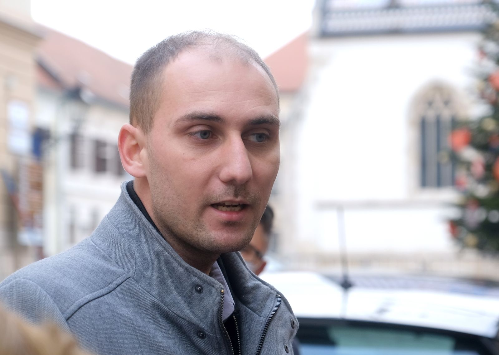 Zagreb, 05.01.2021. - Klub gradskih zastupnik SDP-a održao je konferenciju za novinare o inicijativi za sazivanje izvanredne sjednice Gradske skupštine Grada Zagreba – potresi 28. i 29. prosinca 2020.
Na fotografiji Matej Mišić.
foto HINA/ Edvard ŠUŠAK/ es
