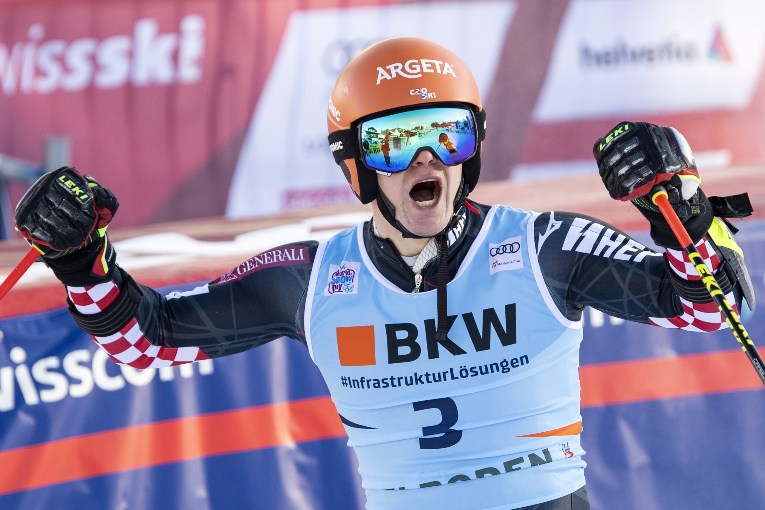 epa08926251 Filip Zubcic of Croatia reacts in the finish area during the second run of the men's giant slalom race at the FIS Alpine Skiing World Cup event in Adelboden, Switzerland, 08 January 2021.  EPA/PETER SCHNEIDER