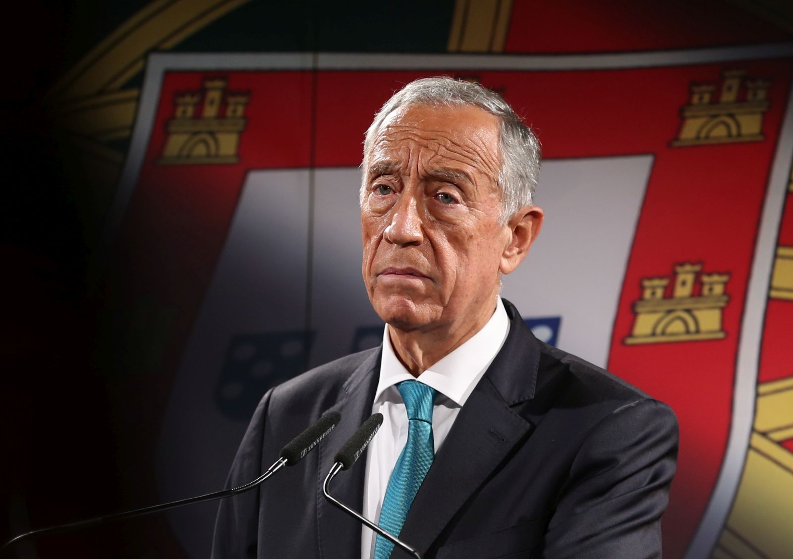 epa08932242 (FILE) - Portugal's President Marcelo Rebelo de Sousa, during the announcement of his decision to  run again for Portugal's Head of State in the elections of 24 January 2021, in Lisbon, Portugal, 07 December 2020 (reissued 12 January 2021). According to media reports, president of Portugal Marcelo Rebelo de Sousa tested positive for COVID-19.  EPA/MANUEL DE ALMEIDA / POOL