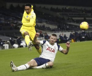 epa08935923 Fulham's Kenny Tete (L) in action against Tottenham's Eric Dier (R) during the English Premier League soccer match between Tottenham Hotspur and Fulham FC in London, Britain, 13 January 2021.  EPA/Matthew Childs / POOL EDITORIAL USE ONLY. No use with unauthorized audio, video, data, fixture lists, club/league logos or 'live' services. Online in-match use limited to 120 images, no video emulation. No use in betting, games or single club/league/player publications.