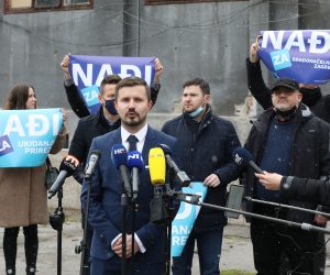 Zagreb, 16.01.2021. - Saborski zastupnik i predsjednik stranke Fokus Davor Nađi predstavio je svoju kandidaturu za gradonačelnika Zagreba. Na fotografiji Davor Nađi.
foto HINA/ Admir BULJUBAŠIĆ/ abu