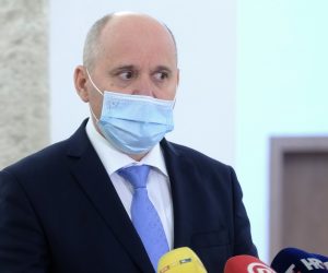 Zagreb, 20.01.2021. - Predsjednik Kluba zastupnika HDZ-a Branko Bačić najavio je kako se sisačko-moslavački župan Ivo Žinić više neće kandidirati na tu funkciju.
Na fotografiji Branko Bačić.
foto JINA/ Edvard ŠUŠAK/ es