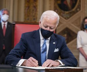 epaselect epa08953568 US President Joe Biden signs three documents including an Inauguration declaration, cabinet nominations and sub-cabinet noinations in the Presidents Room at the US Capitol after the inauguration ceremony to making Biden the 46th President of the United States in Washington, DC, USA, 20 January 2021. Biden won the 03 November 2020 election to become the 46th President of the United States of America.  EPA/JIM LO SCALZO / POOL