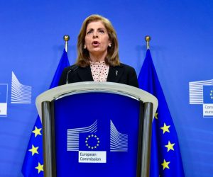 epa08964675 European Union commissioner for Health, Stella Kyriakides gives a press statement on vaccine deliveries at the EU headquarters in Brussels on January 25, 2021.  EPA/JOHN THYS / POOL