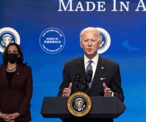 epa08965342 US President Joe Biden, joined by Vice President Kamala Harris, speaks on American manufacturing before signing an executive order related to American manufacturing and American workers, at the Eisenhower Executive Office Building in Washington, DC, USA, 25 January 2021.  EPA/KEVIN DIETSCH / POOL