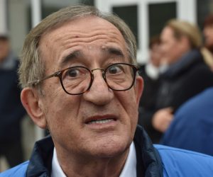 01.02.2020., Umag -  Na sredisnjem trgu organiziran docek za izbornika hrvatske rukometne reprezentacije Linu Cervara i clana reprezentacije Valentina Ravnica nakon osvajanja  Srebra na Europskom prvenstvu. 
Photo: Dusko Marusic /PIXSELL