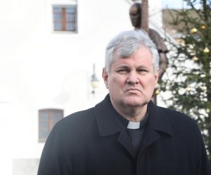 07.01.2021., Sisak - Sisacki biskup Vlado Kosic dao je izjavu nakon obilaska katedrale. Photo: Edina Zuko/PIXSELL