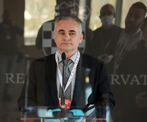 07.04.2020., Zagreb - Sastanak radne skupine o izradi Zakona o obnovi Zagreba, dijela Zagrebacke i Krapinsko-zagorske zupanije nakon potresa odrzan je u NSK. Nakon sastanka clanovi radne skupine dali su izjave medijima. Stjepan Lakusic. 
Photo: Goran Stanzl/PIXSELL