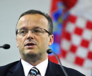 13.11.2008., Zagreb - U prostorijama Tribini grada zagreba na Kaptolu 27 odrzan je plenum o sigurnosti mladih pod nazivom ZEBRA. Vladimir Faber.
Photo: Marko Lukunic/Vecernji list