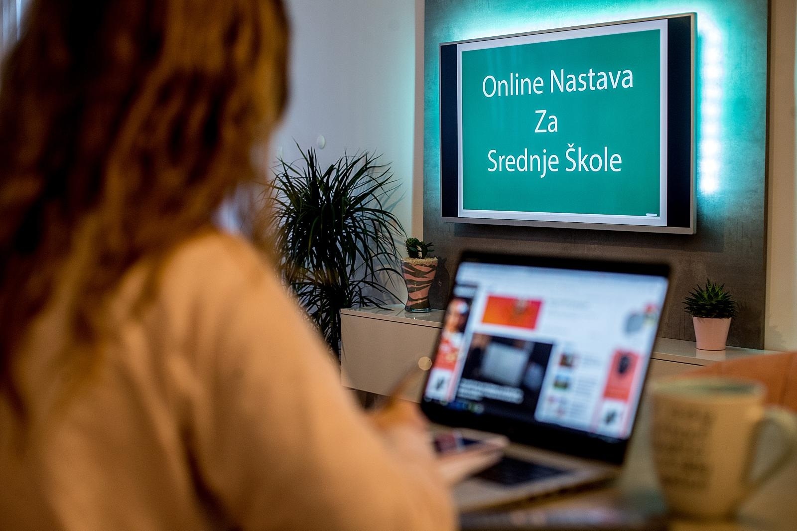 08.12.2020.,  Zagreb -  Sve zagrebacke srednje skole od iduceg ponedjeljka, 14. prosinca, prelaze na online nastavu.
Photo: Igor Kralj/PIXSELL