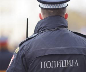 06.01.2021., centar grada (Palata Republike, Trg kod Sabornog hrama Hrista Spasitelja, Gospodska ulica), Banja Luka (BiH) – Ovo godine dosta skromnije je obiljezen Dan Republike Srpske na ulicama Banja Luke. Na ulicama Banja Luke, uz prisustvo Zeljke Cvijanovic, predsjednice RS, odrzan je koncert Policijskog orkestra MUP-a Republike Srpske. Na ulicama, kucama i zgradama istaknute su su zastave Republike Srpske. Republika Srpska nastala je 9. januara/sijecnja 1992. godine pod prvobitnim nazivom Srpska Republika BiH. Ove godine, rodjendan Republike Srpske, zbog pandemije virusa korona, obiljezava se bez svecanog defilea na Trgu Krajine, velikih okupljanja, ali i tradicionalnih prijema kod predsjednika Republike Srpske. Ustavni sud Bosne i Hercegovine u travnju 2016. je ovaj praznik ocijenio kao neustavan i osporio taj datum.

Photo: Dejan Rakita/PIXSELL