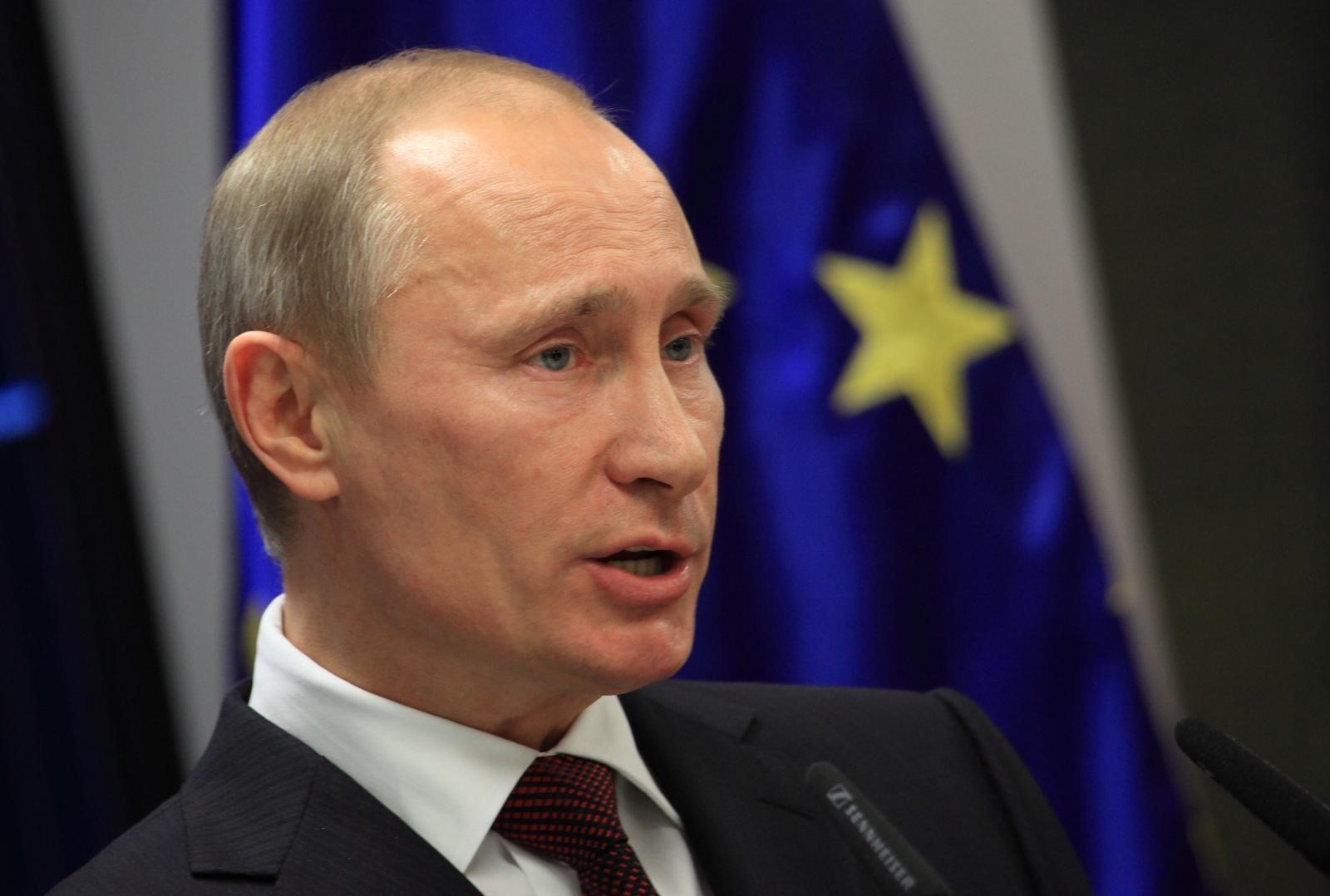 22.03.2011., Brdo, Slovenija - U dvorcu Brdo kod Kranja premijer Republike Slovenije sastao se s ruskim premijerom Vladimirom Putinom. Svrha posjeta je nastavak i jacanje politickog dijaloga i suradnje dviju drzava na bilateralnoj i multilateralnoj razini te poboljsanje gospodarske suradnje. Premijeri Vladimir Putin i Borut Pahor odrzali su konferenciju za medije u kongresnom centru Brdo.
Photo: Davor Puklavec/PIXSELL