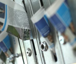11.05.2017., Zagreb - Veliki broj predizbornih letaka zavrsava u privatnim postanskim sanducicima u svrhu promidzbe lokalnih izbora. 
Photo: Sanjin Strukic/PIXSELL
