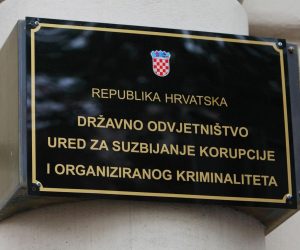 29.10.2012., Zagreb - U sredistu USKOK-a u Gajevoj ulici privedeni policajci zbog odavanja tajnih podataka. Drzavno odvjetnistvo, Ured za suzbijanje korupcije i organiziranog kriminala. 
Photo: Tomislav Miletic/PIXSELL