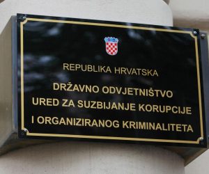 29.10.2012., Zagreb - U sredistu USKOK-a u Gajevoj ulici privedeni policajci zbog odavanja tajnih podataka. Drzavno odvjetnistvo, Ured za suzbijanje korupcije i organiziranog kriminala. 
Photo: Tomislav Miletic/PIXSELL