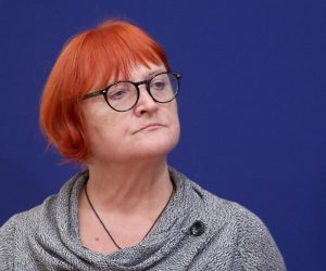13.10.2020., Zagreb - Na konferenciji za medije Kluba zastupnika zeleno-lijevog bloka, o temi "Izmjene Zakona o interventnim mjerama u ovrsnim i stecajnim postupcima za vrijeme trajanja posebnih okolnosti" govorili su zastupnici Sandra Bencic, Rada Boric, Katarina Peovic i Tomislav Tomasevic.
.
Photo: Patrik Macek/PIXSELL