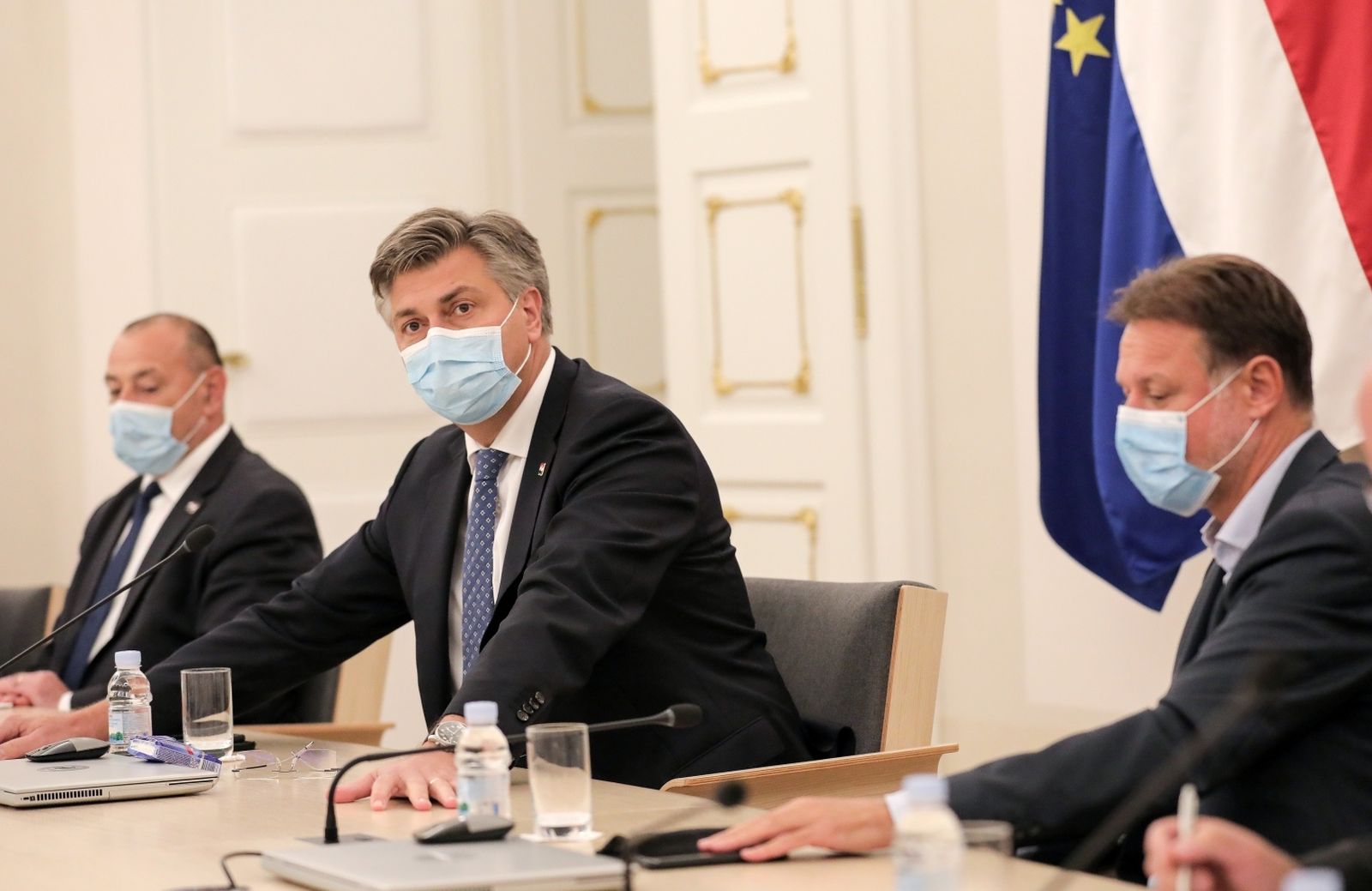 13.10.2020., Zagreb - U Banskim dvorima na Trgu svetog Marka odrzan je sastanak s predstavnicima parlamentarne vecine. Predsjednik Vlade RH Andrej Plenkovic, predsjednik Sabora Gordan Jandrokovic  Photo: Emica Elvedji/PIXSELL
