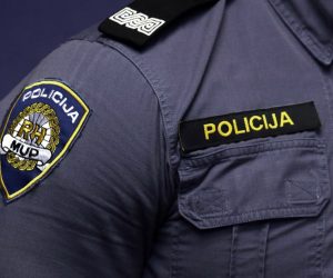 13.11.2019., Split - Djelatnik policije
 Photo: Miranda Cikotic/PIXSELL