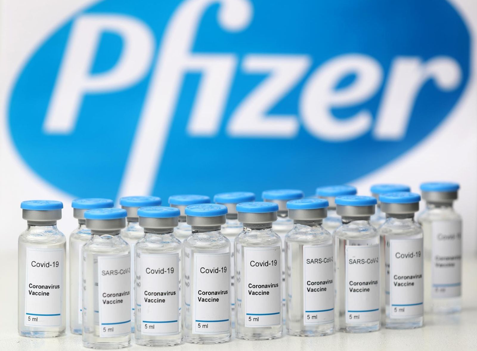 14.08.2020.,. .Zagreb .  Ilustracija za cjepivo protiv koronavirusa. Velike svjetske farmaceutske kompanije ( GSK, Pfizer, Sanofi,Astrazenica, Valneva,Sanofi,BioNTech ) koje su vec u 3. fazi klinickih ispitivanja cjepiva za COVID 19. Photo: Zeljko Lukunic/PIXSELL