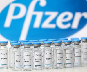 14.08.2020.,. .Zagreb .  Ilustracija za cjepivo protiv koronavirusa. Velike svjetske farmaceutske kompanije ( GSK, Pfizer, Sanofi,Astrazenica, Valneva,Sanofi,BioNTech ) koje su vec u 3. fazi klinickih ispitivanja cjepiva za COVID 19. Photo: Zeljko Lukunic/PIXSELL