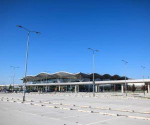 14.10.2020.,  Zagreb - Nakon povecanog broja zarazenih od COVID-19 MZLZ Franjo Tudjman biljezi mnoga otkazivanja letova do kraja godine. Zracna luka Zagreb neobicno je prazna za ovo doba godine. Photo: Igor Soban/PIXSELL
