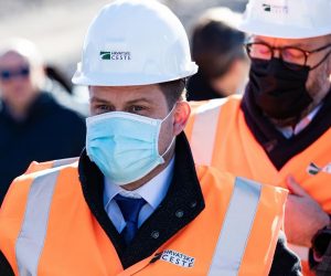 15.01.2021., Ston - Obilazak tunela Debeli Brijeg na Peljescu uz nazocnost ministra Olega Butkovica s predstavnicima izvodaca radova i nadzora izgradnje Peljeskog mosta.
Photo: Milan Sabic/PIXSELL