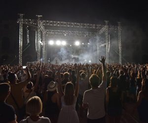 16.08.2018., Pula - Parov Stelar, ime iza kojeg se krije trenutno najpoznatiji austrijski glazbenik, producent i DJ Markus Fureder i njegov bend, sinoc su odrzali koncert u pulskoj Areni. 
Photo: Dusko Marusic/PIXSELL