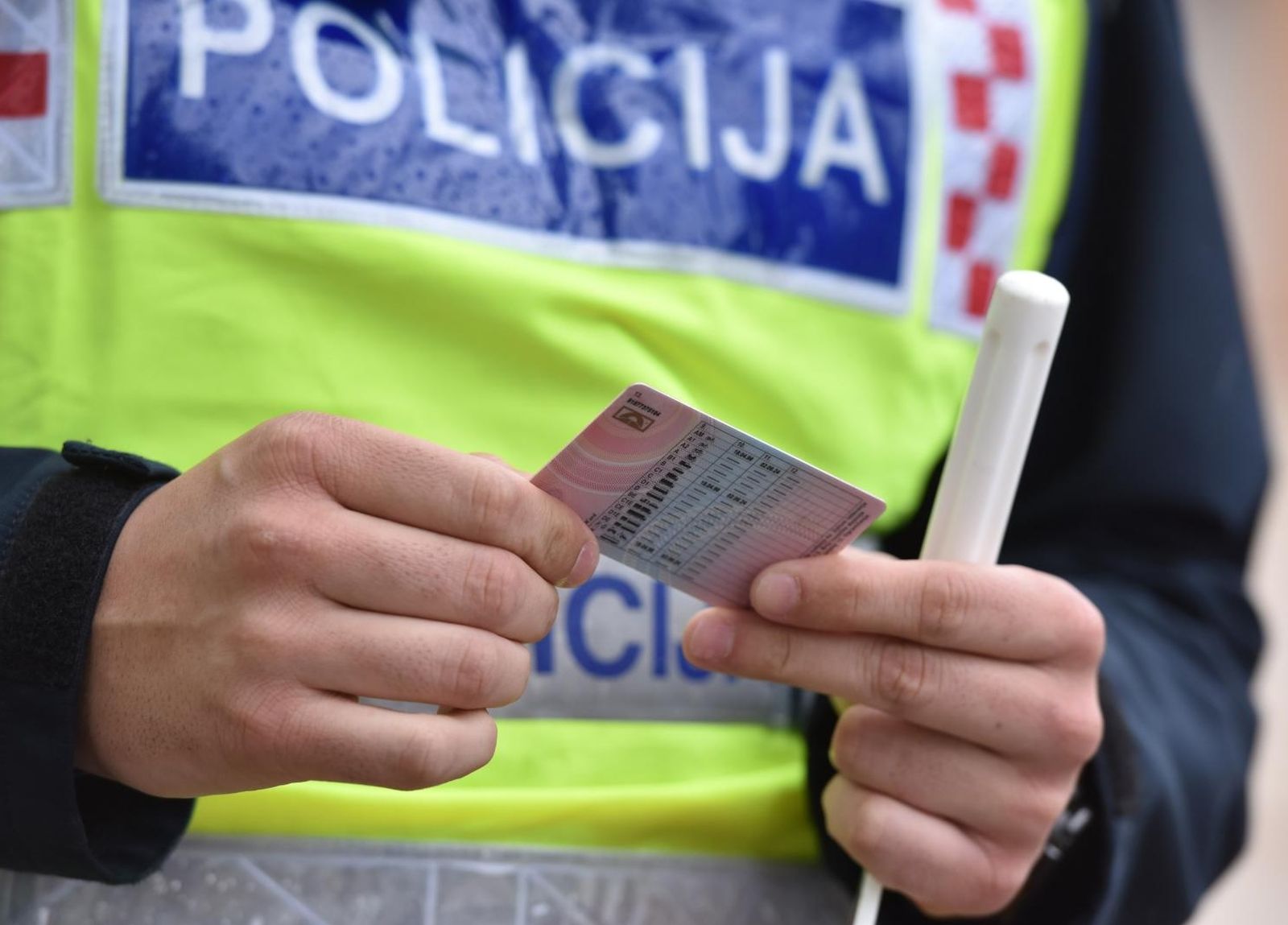 19.04.2018., Sibenik -
Policijska kontrola vozila
Photo: Hrvoje Jelavic/PIXSELL