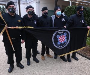 22.01.2021., Zadar - Kod sredisnjeg kriza na Gradskom groblju zapocelo je obiljezavanje obljetnice VRO Masklenica. Iako je bio najavljen dolazak predsjednika Zorana Milanovic, on se nije pojavio navodno zbog uvrstavanja pripadnika HOS-a u protokol obiljezavanja. 
Photo: Dino Stanin/PIXSELL