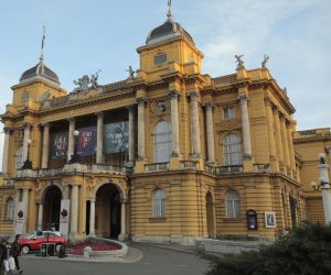 Zagreb: Pripreme za svečanu dodjelu 25. Večernjakove ruže 22.03.2019., Zagreb - Pripreme za svecanu dodjelu 25. Vecernjakove ruze, medijskih nagrada za 2018

Photo: Tomislav Miletic/PIXSELL