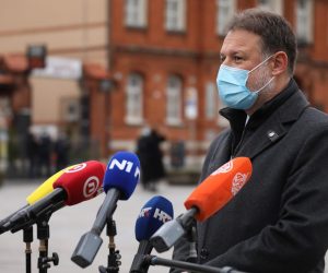 25.12.2020., Zagreb - Zagrebacki nadbiskup, kardinal Josip Bozanic, predvodio je misu svetkovine Rodjenja Gospodinova. Misnom slavlju prisustvovali su Andrej Plenkovic i Gordan Jandrokovic. Photo: Borna Filic/PIXSELL