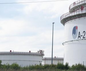 27.05.2020., Sisak - Izgradnja novih, pokraj postojecih naftnih rezervoara, na JANAF-ovom Terminalu Sisak.
Photo: Nikola Cutuk/PIXSELL
