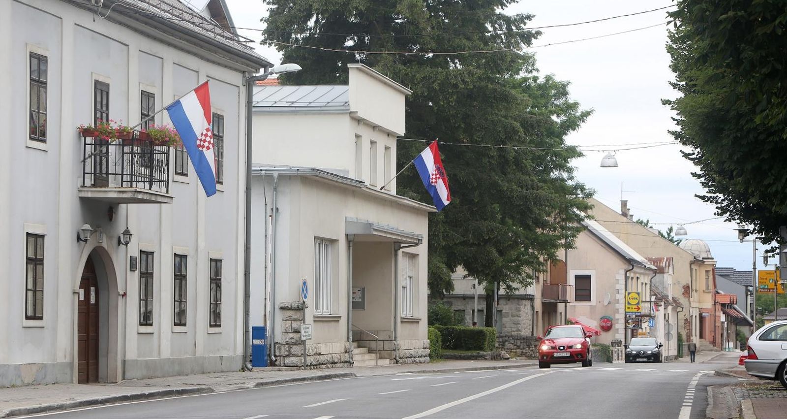 Središte grada Gospića 29.06.2018., Gospic - Srediste grada Gospica. Photo: Kristina Stedul Fabac/PIXSELL