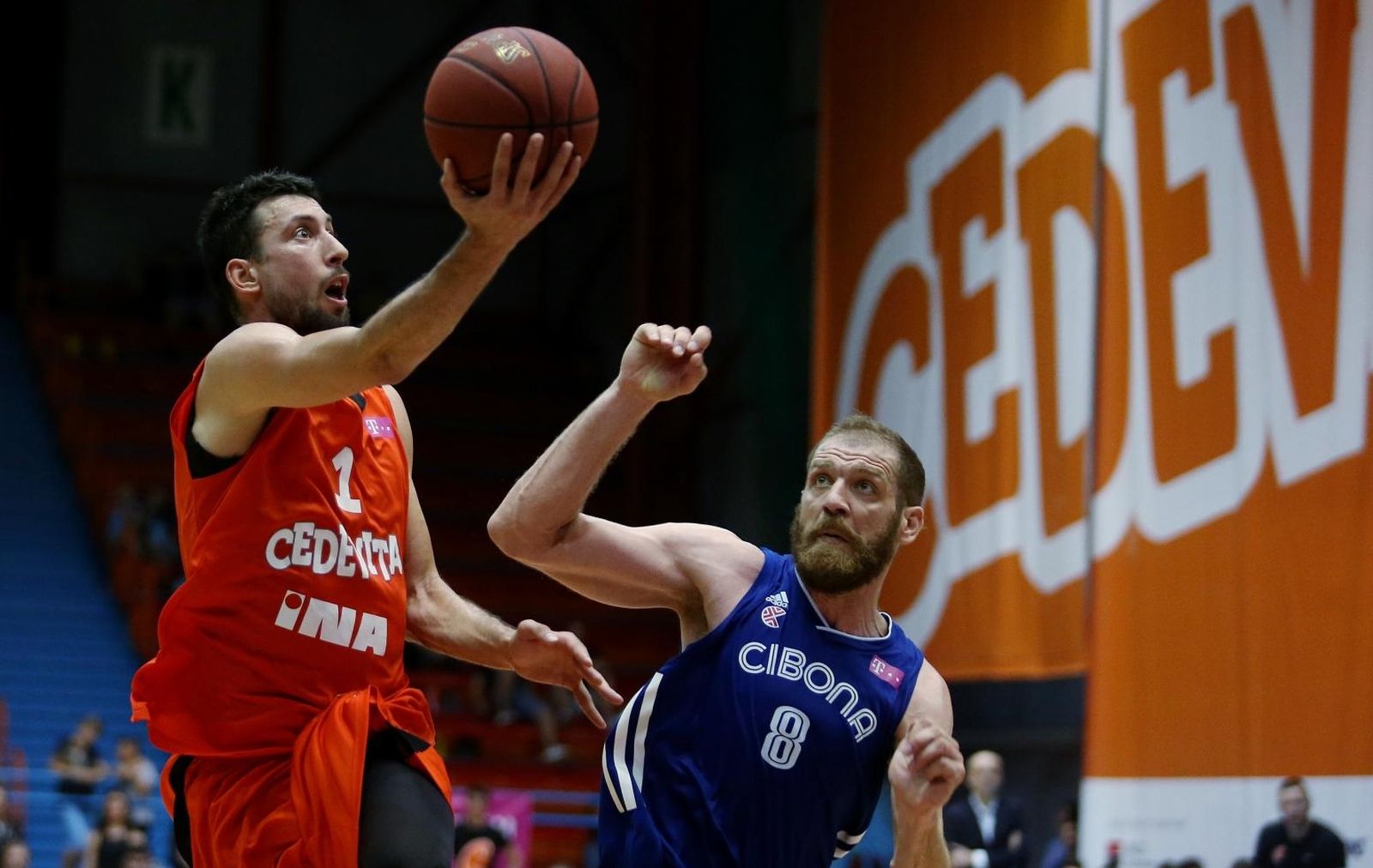 31.05.2018., Dom sportova, Zagreb - HT Premijer liga. Treca utakmica finala doigravanja za naslov kosarkaskog prvaka Hrvatske,  KK Cedevita - KK Cibona. Roko Leni Ukic, Luka  Zoric  Photo: Dalibor Urukalovic/PIXSELL