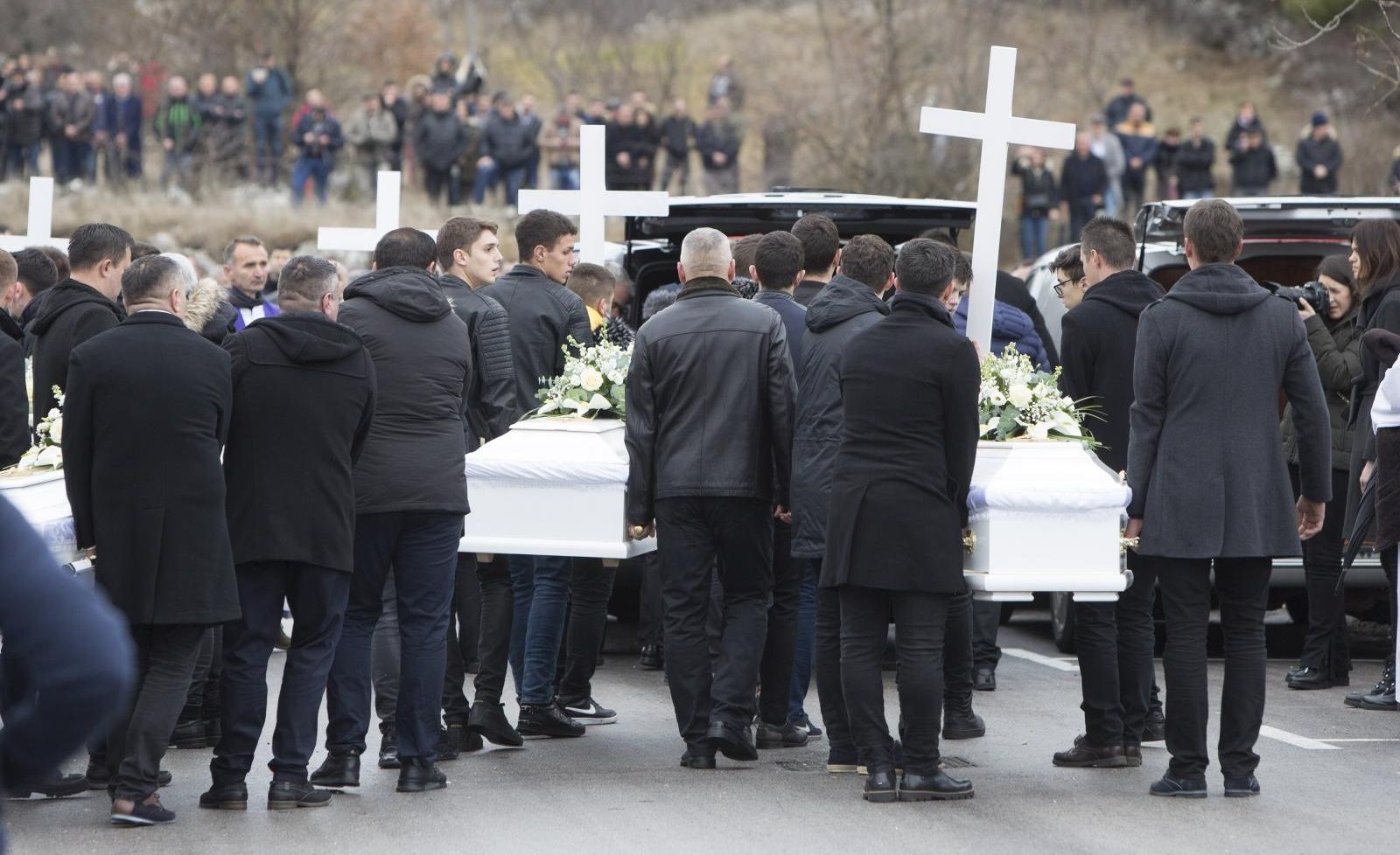 01.01.2020., Rakitno - Posljedni ispracaj sestero mladih koji su tragicno stradali u novogodisnjoj noci.
Photo: Denis Kapetanovic/PIXSELL